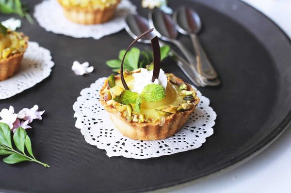 Quelle est la recette pour une tarte au citron meringuée avec une meringue italienne?